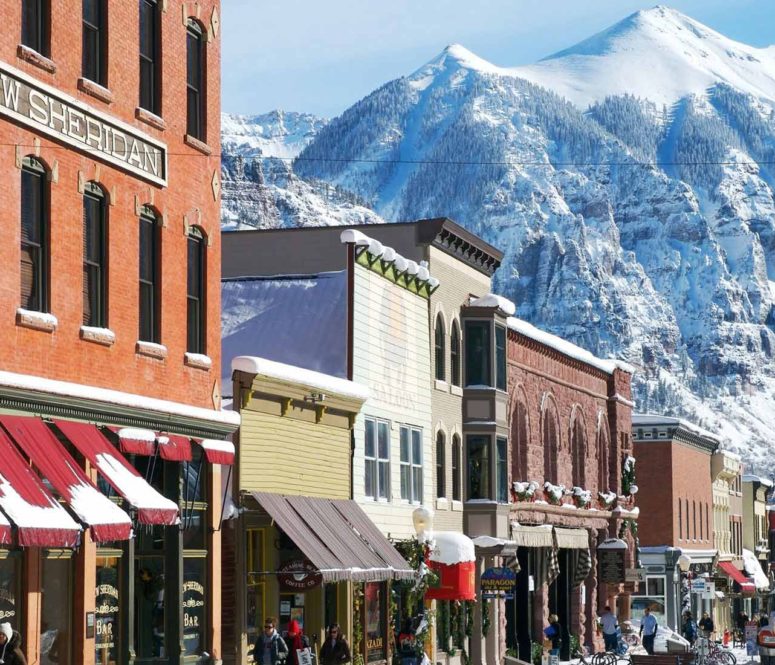 Downtown telluride winter