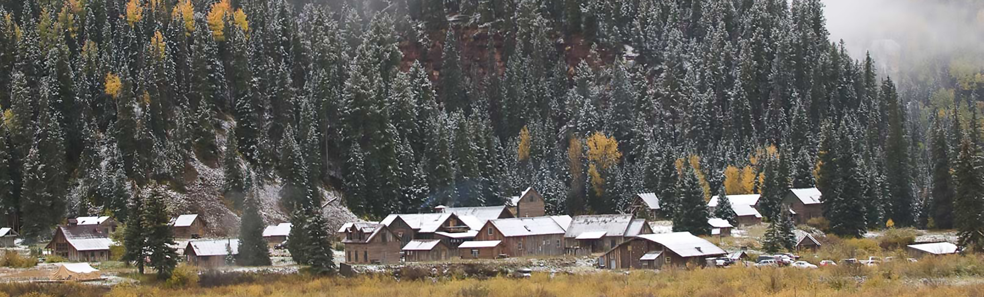 Dunton in fall with snow